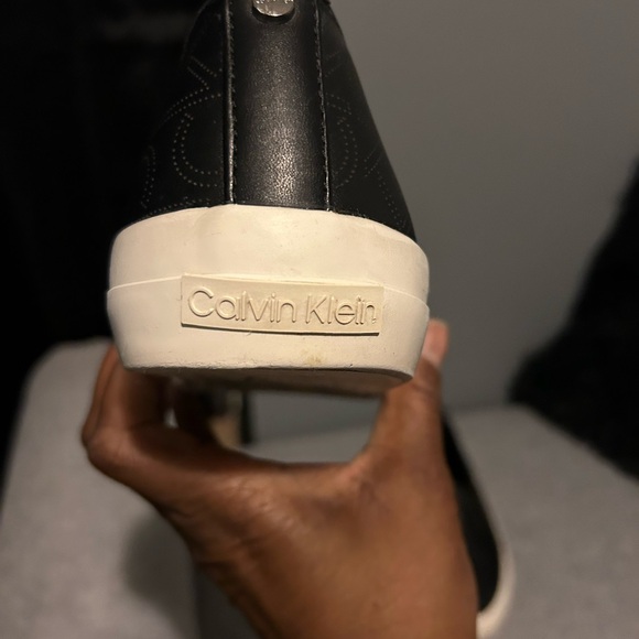 Calvin Klein slide on style shoe - Picture 5 of 6
